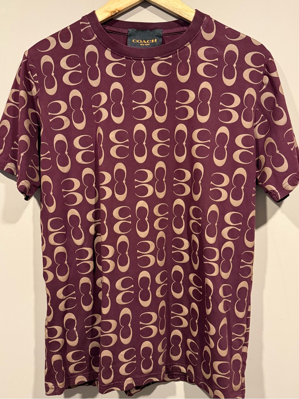 Coach Men’s Maroon Signature monogram Print Tee